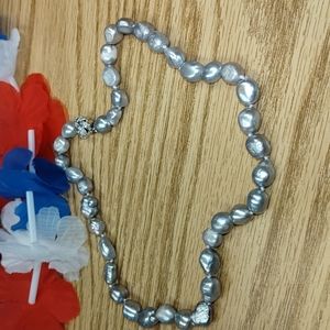 New Gray freshwater pearl necklace 18 inches